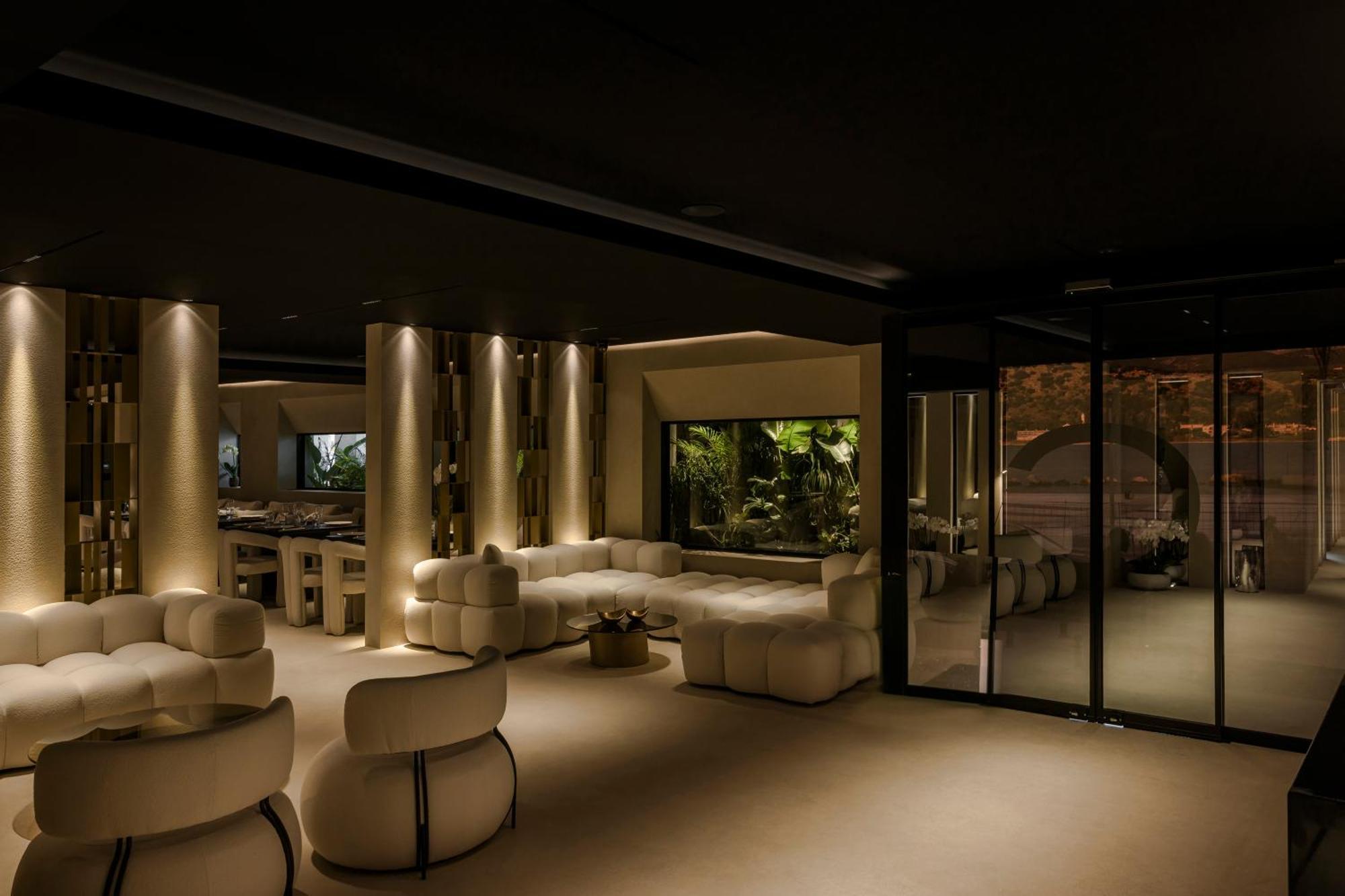 Casaly Hotel & Spa アルゴストリオン エクステリア 写真