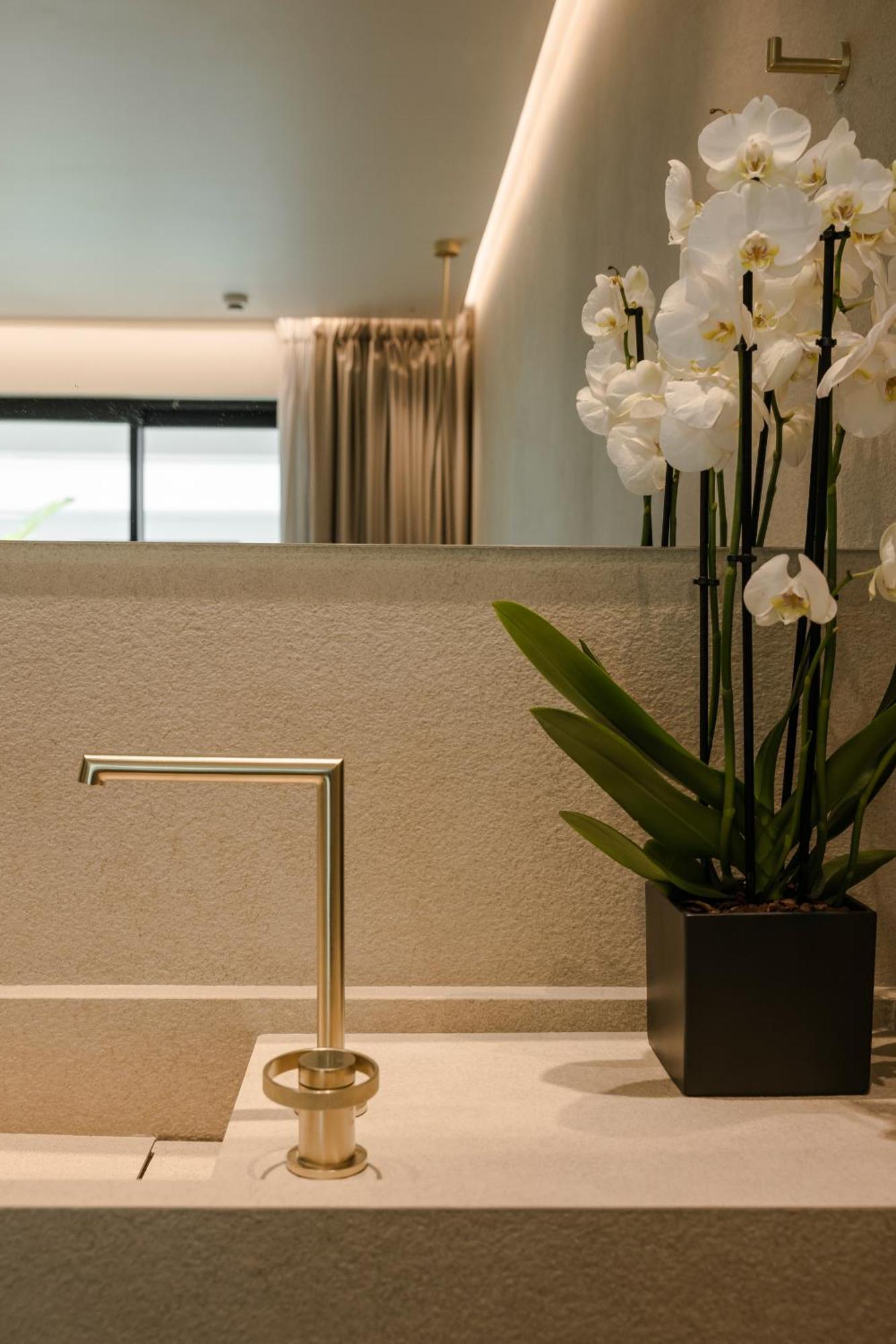 Casaly Hotel & Spa アルゴストリオン エクステリア 写真