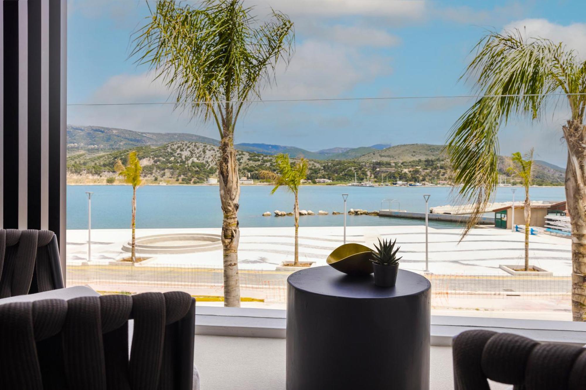 Casaly Hotel & Spa アルゴストリオン エクステリア 写真